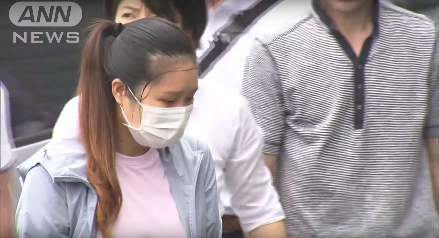Cô gái Việt bị bắt vì mang Nem chua sang Nhật 